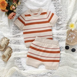 Ropa bebé verano 1-3 años: camisetas de punto, jerséis y pantalones cortos