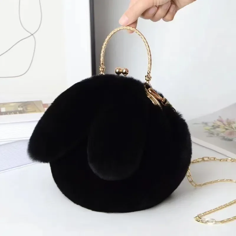 Bolso bandolera de felpa con orejas de conejo y cadena elegante - imagen 2