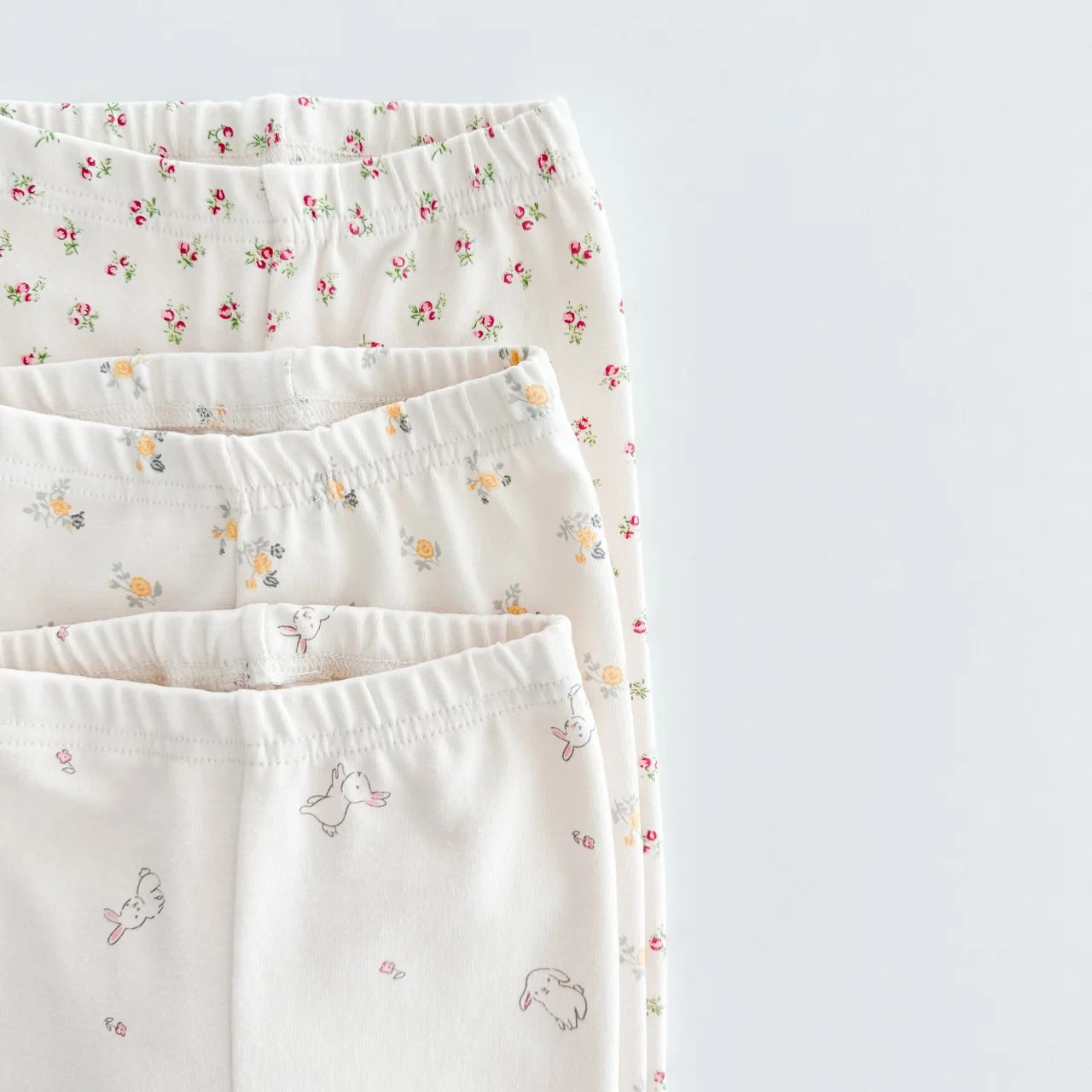 Pijama de algodón floral para niña – Estilo coreano - imagen 3