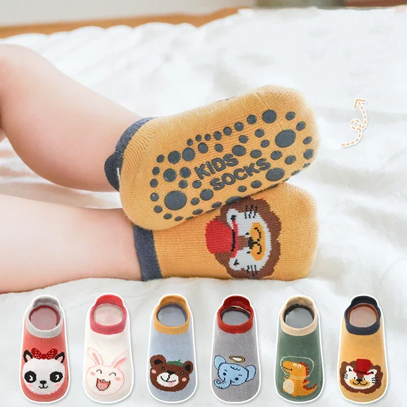 Calcetines antideslizantes de algodón para bebé con animalitos