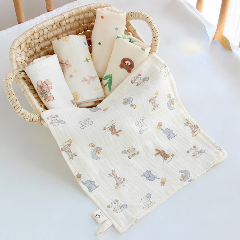 Toalla muselina bebé floral – Pañuelo absorbente recién nacido - imagen 2
