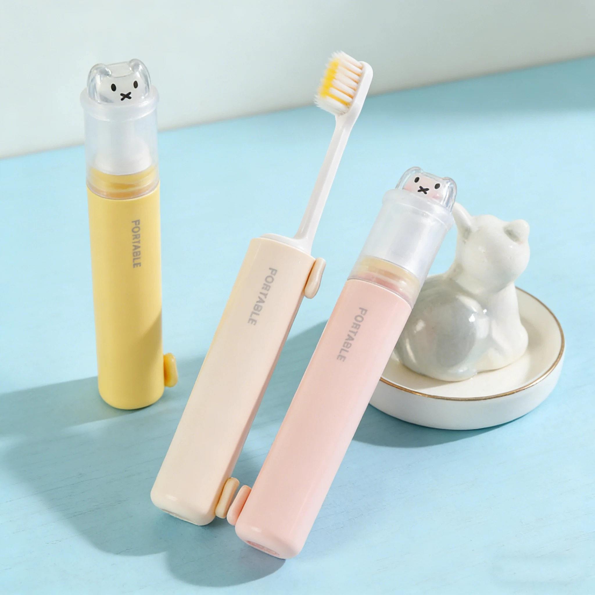 Cepillo de dientes plegable portátil con cerdas suaves y funda oso - imagen 5
