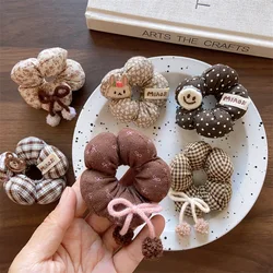 Coleteros elásticos infantiles con flores de algodón rellenas
