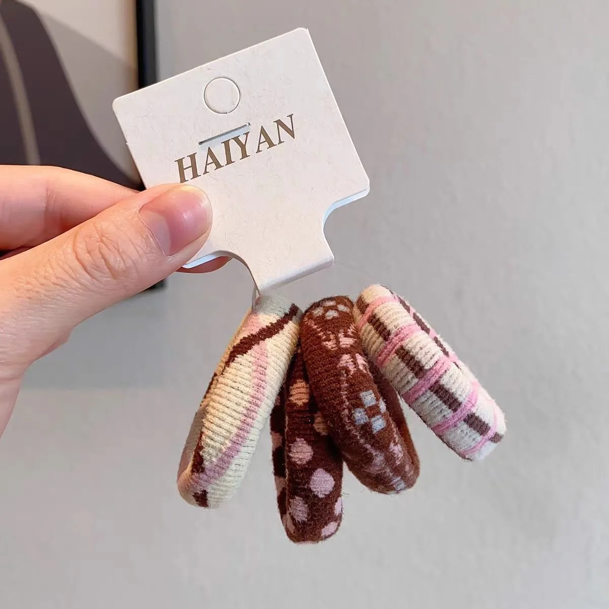 Coletero infantil con elástico grueso y diseño acogedor