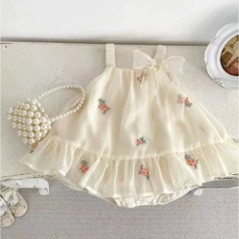 Pelele de verano bebé recién nacido con tirantes y falda - imagen 2