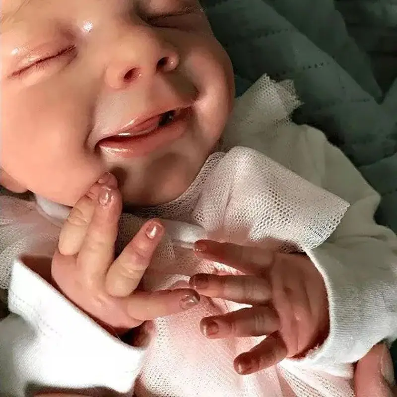 Muñeca Reborn de silicona con cuerpo completo y piel realista - imagen 3