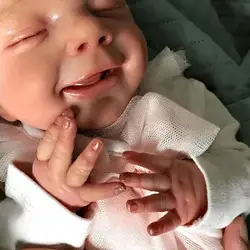 Muñeca Reborn de silicona con cuerpo completo y piel realista
