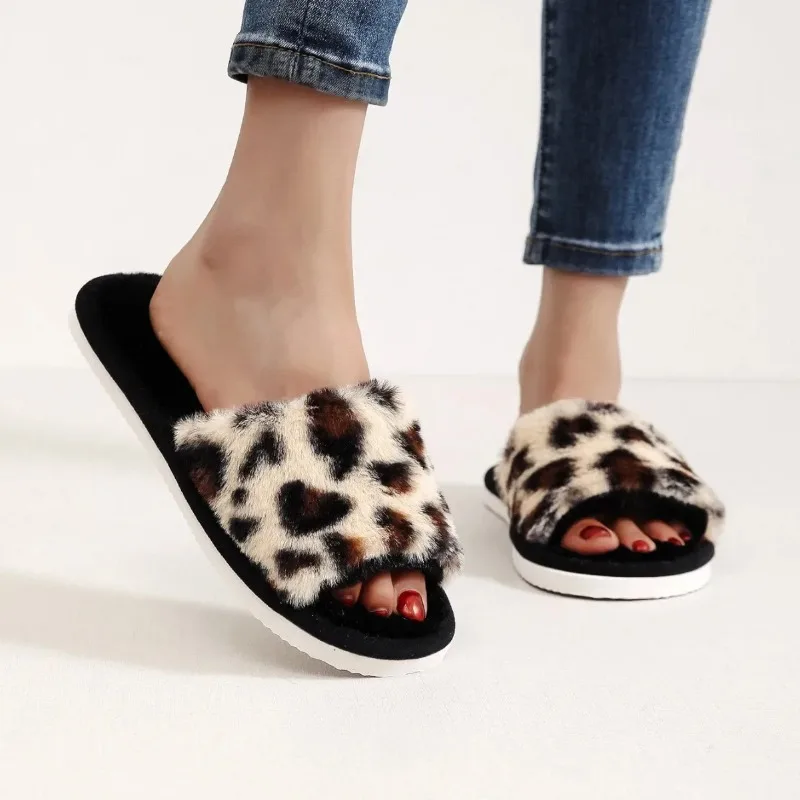 Zapatillas de casa de mujer de piel blanca con felpa cómodas - imagen 5