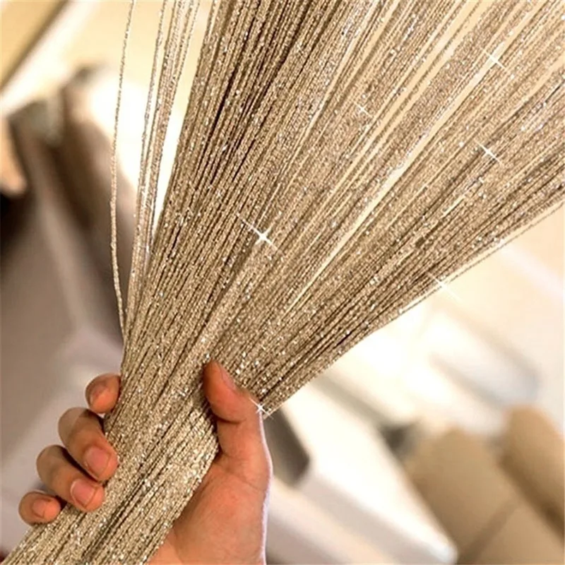 Detalle de borlas brillantes