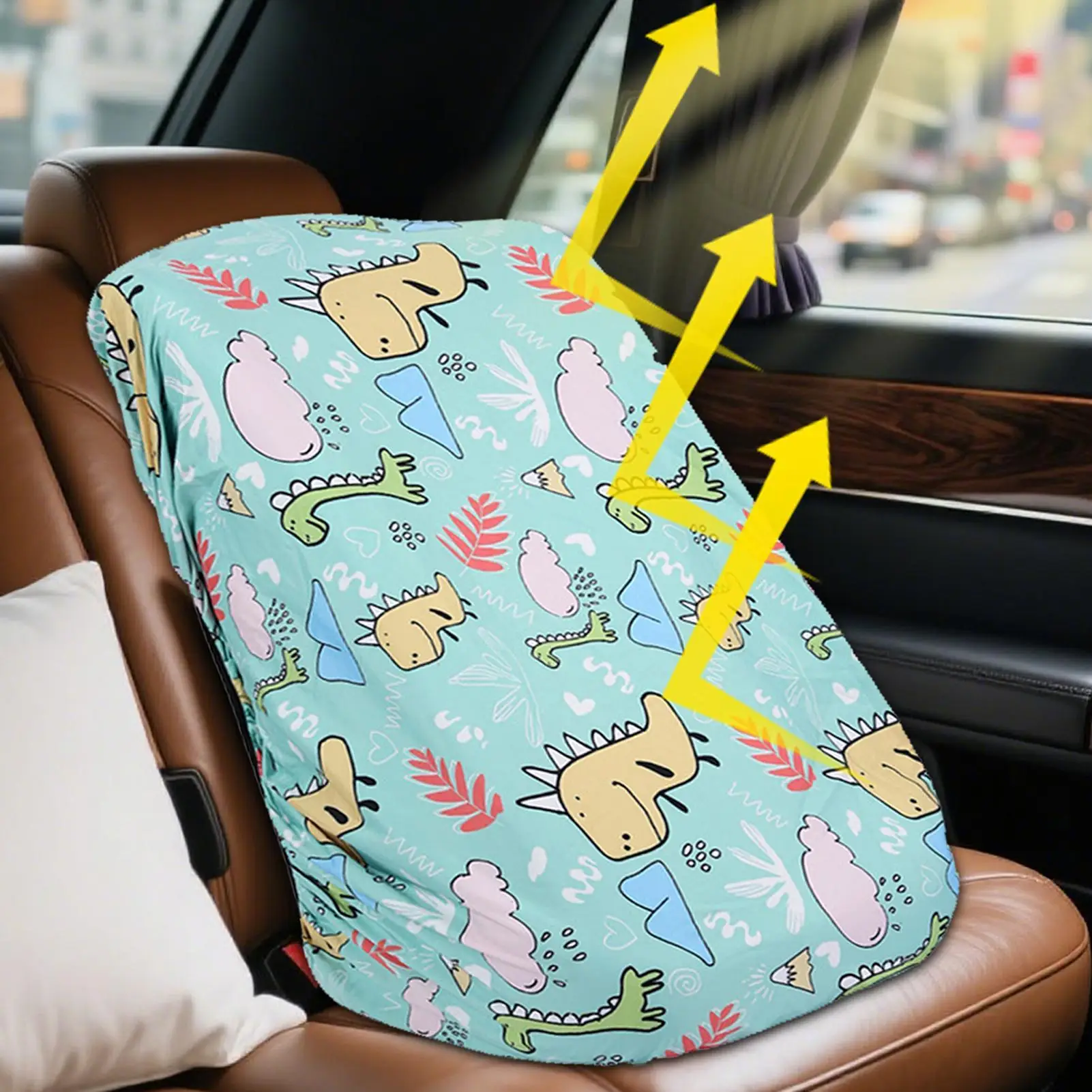 Funda elástica ajustándose a diferentes tipos de asiento