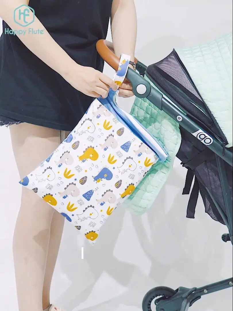 HappyFlute Bolsa impermeable reutilizable con Snap Handle para pañales - imagen 3