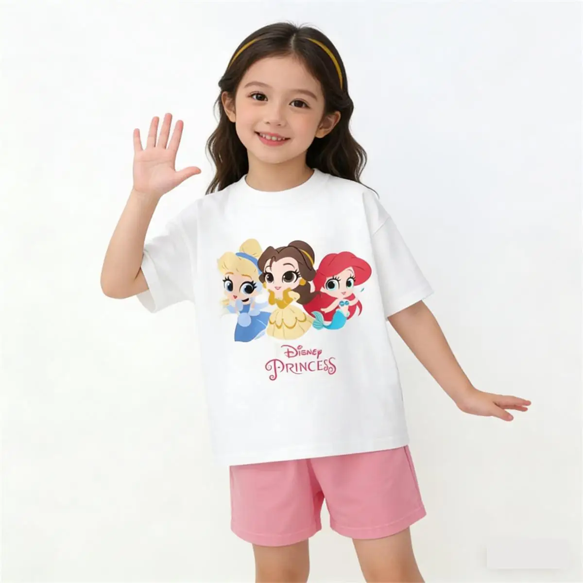 Conjunto de verano para niña con camiseta Minnie y pantalones cortos - imagen 3