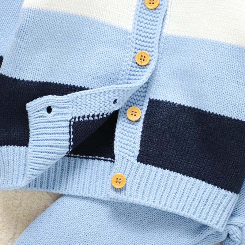 Conjunto bebé azul manga larga con botones para otoño-invierno - imagen 3