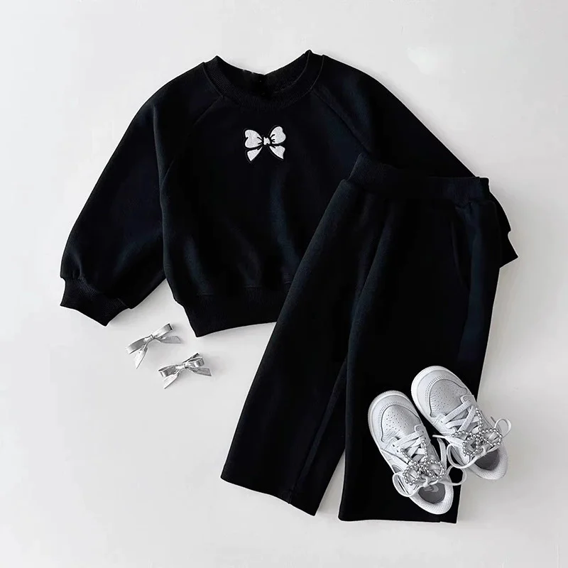 Conjunto sudadera bebé para niña con lazo y estilo dulce - imagen 2