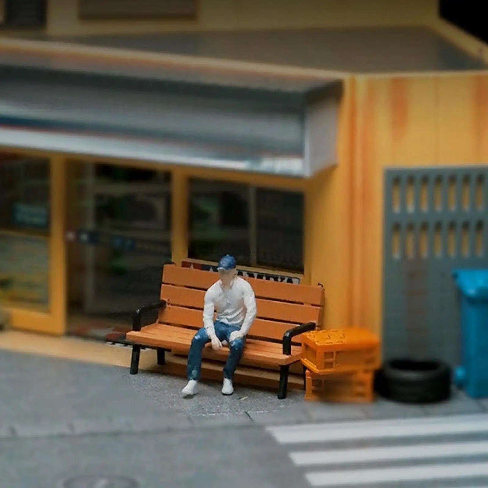 Figura de resina para dioramas - Escena miniatura realista infantil
