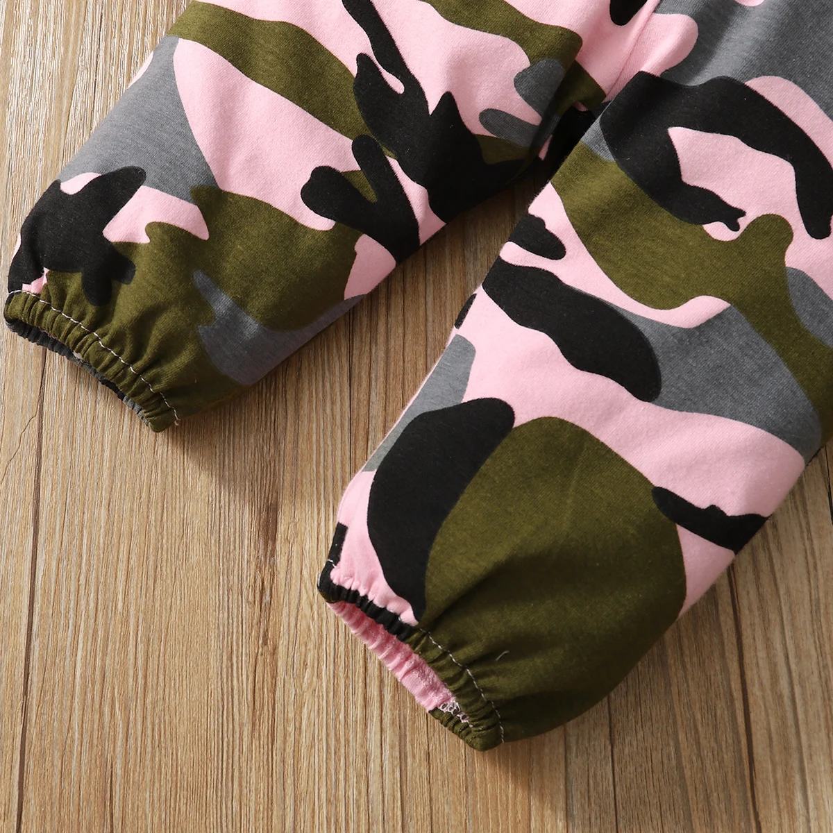 Conjunto camuflaje bebé niña: mono, pantalón y diadema de algodón - imagen 5