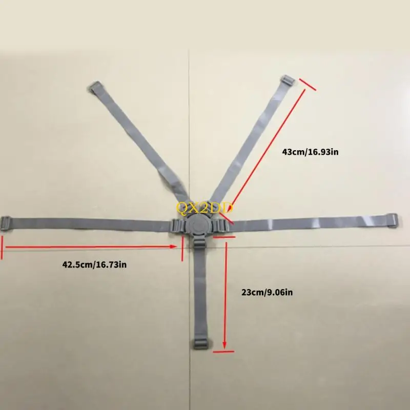 Correa de nailon mostrando su flexibilidad y resistencia