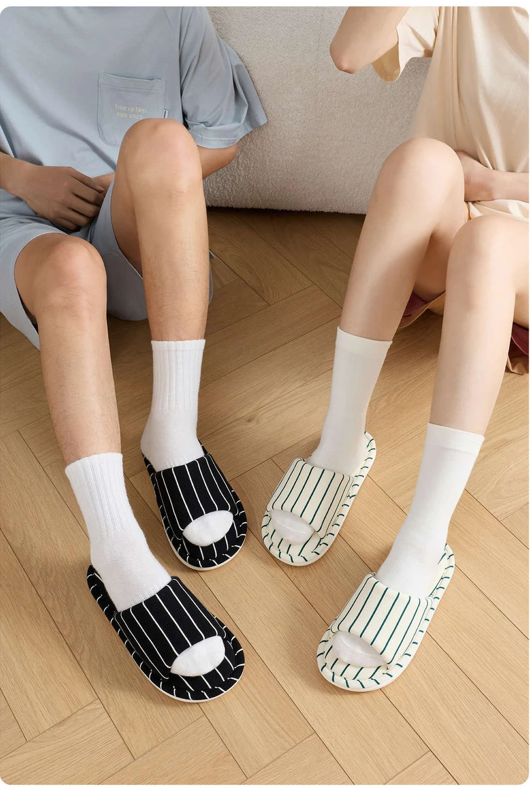 Pantuflas de interior con puntera abierta