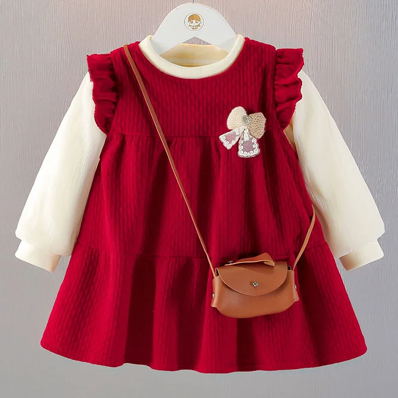 Conjunto niña invierno rojo con arco princesa, dos piezas