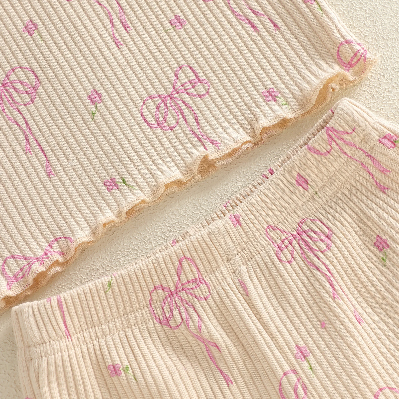 Conjunto bebé niña camiseta lazo y pantalón corto 2 piezas - imagen 4