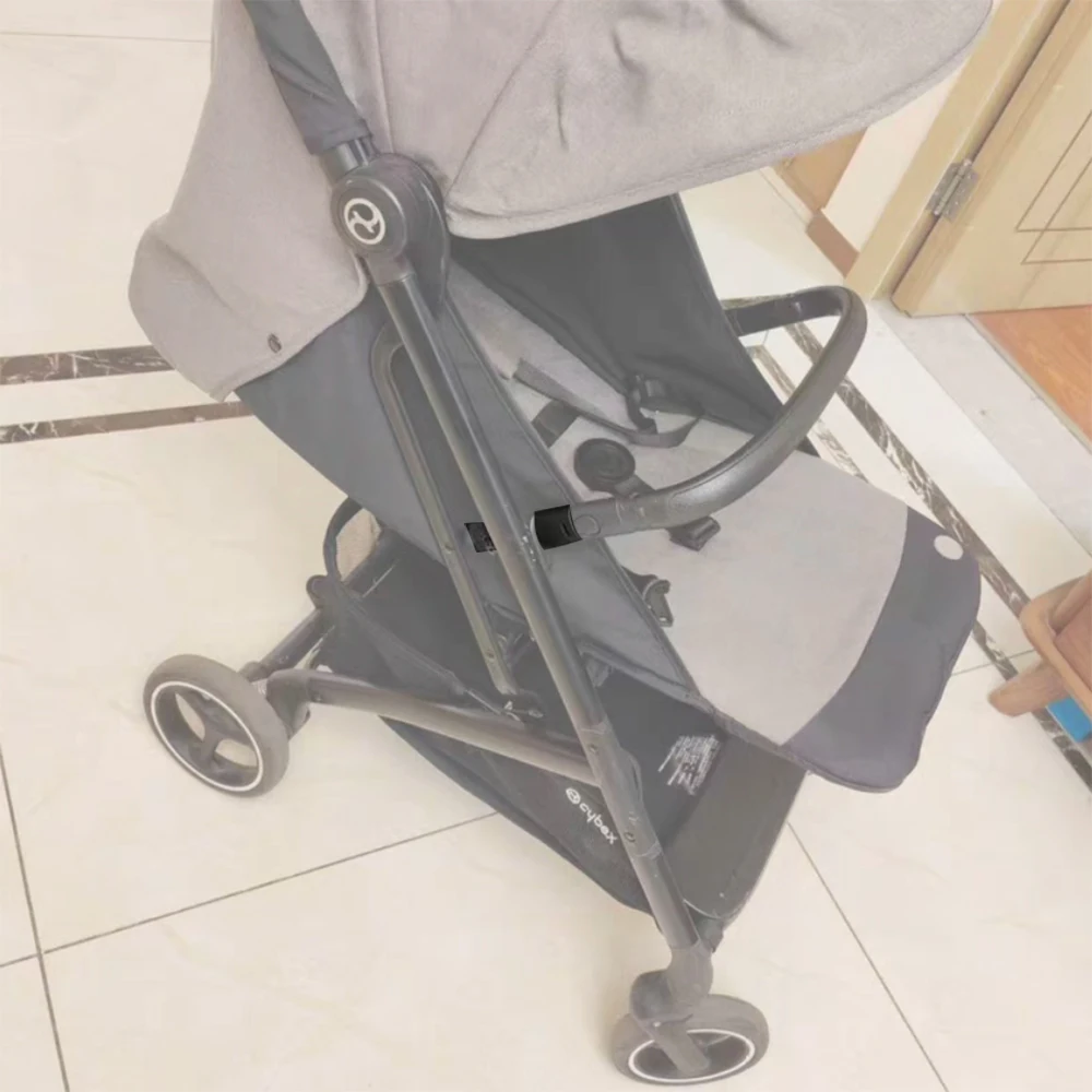 Base de fijación reposabrazos Cybex Beezy para cochecito - imagen 3