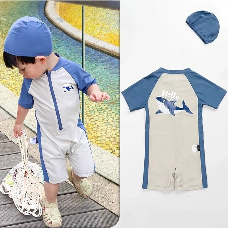 Bañador infantil de una pieza con manga corta delfín y solar - imagen 4
