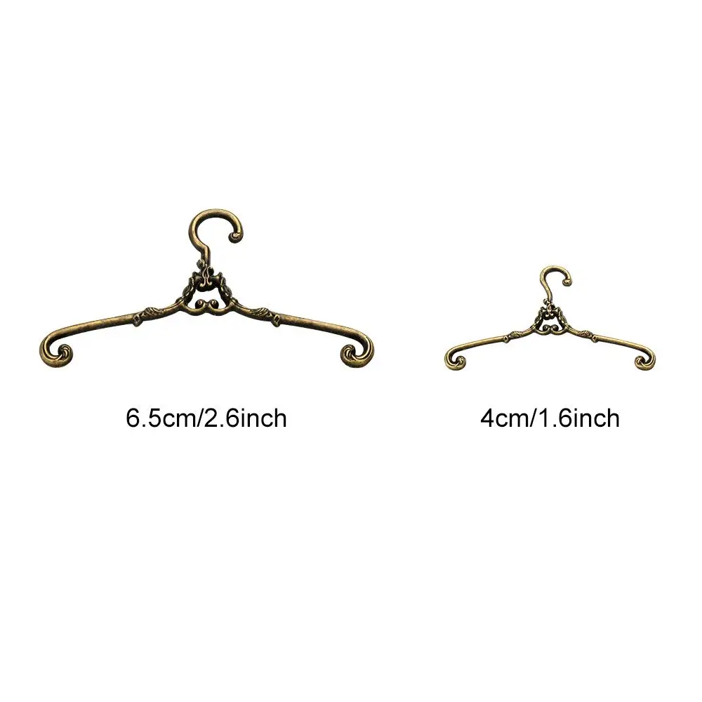 Perchas casa de muñecas Retro – Soporte ropa armario decoración - imagen 5