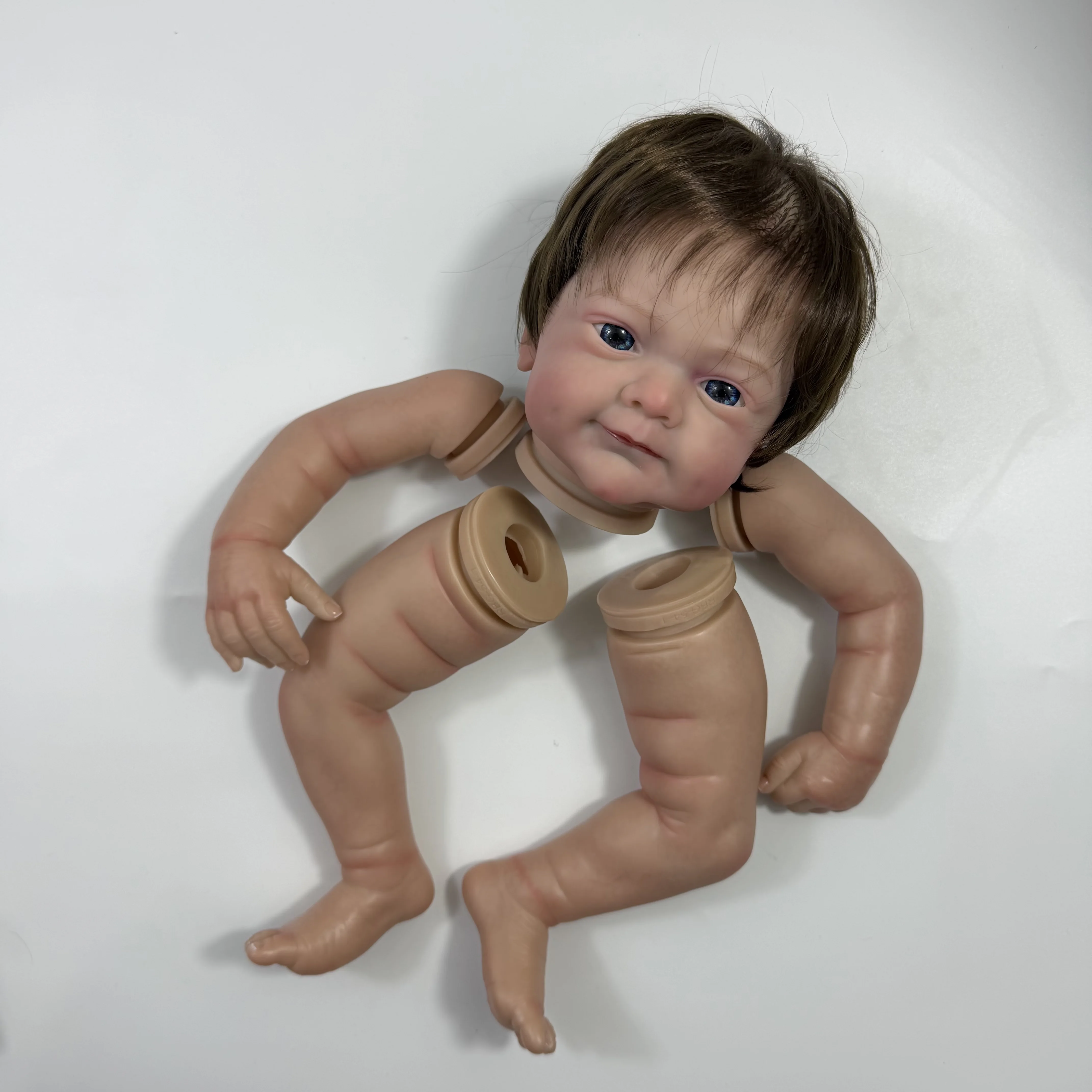 Piezas del kit desplegadas