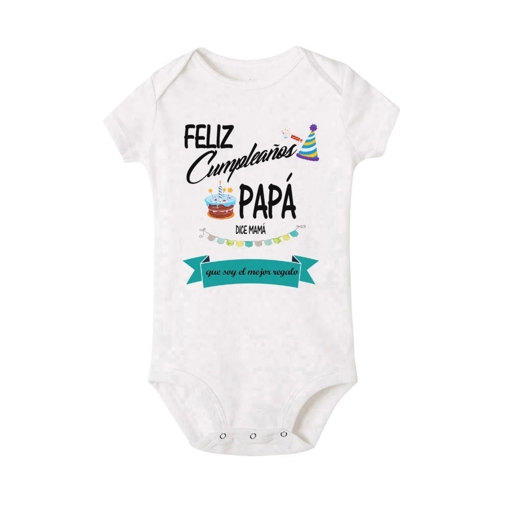 Mameluco infantil de manga corta en detalle