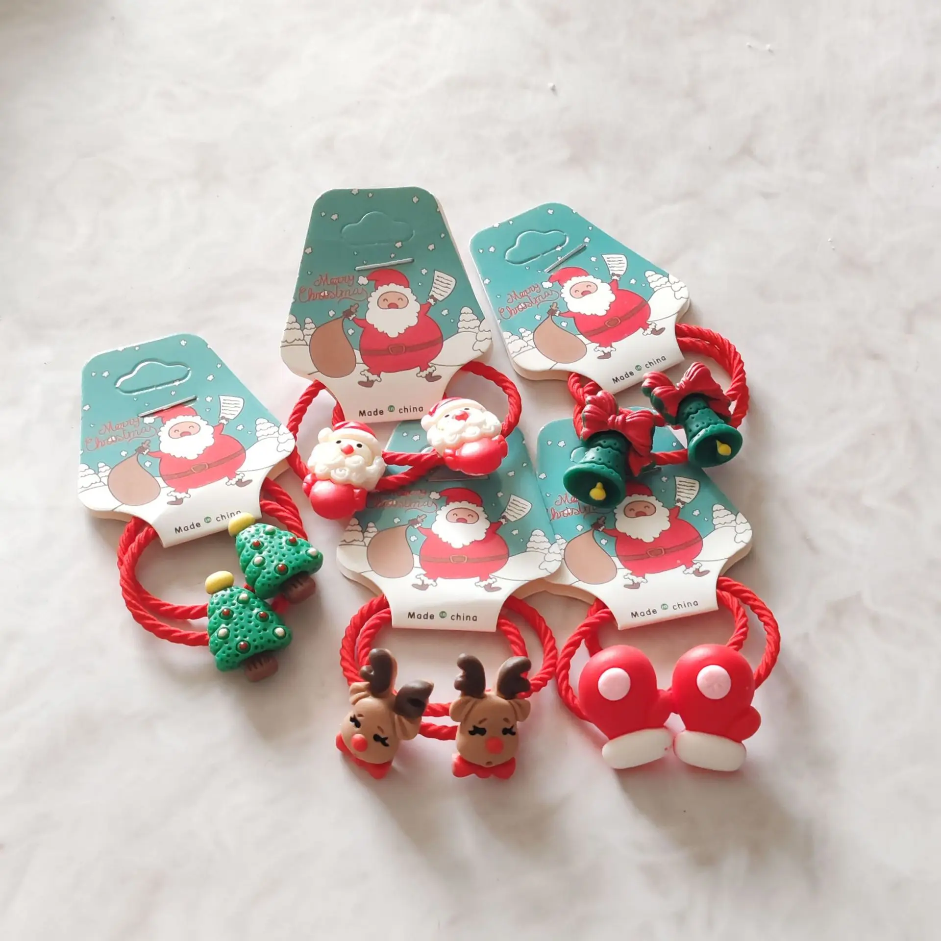 Pinzas y coleteros navideños elásticos para el pelo de niña - imagen 3