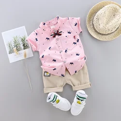 Conjunto de verano para niños con camisa y pantalones cortos