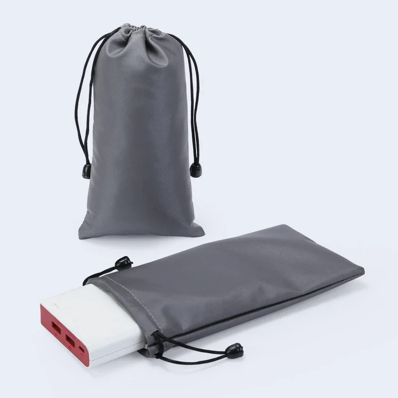 Estuche impermeable con cordón para auriculares y MP3 – Infantil - imagen 4