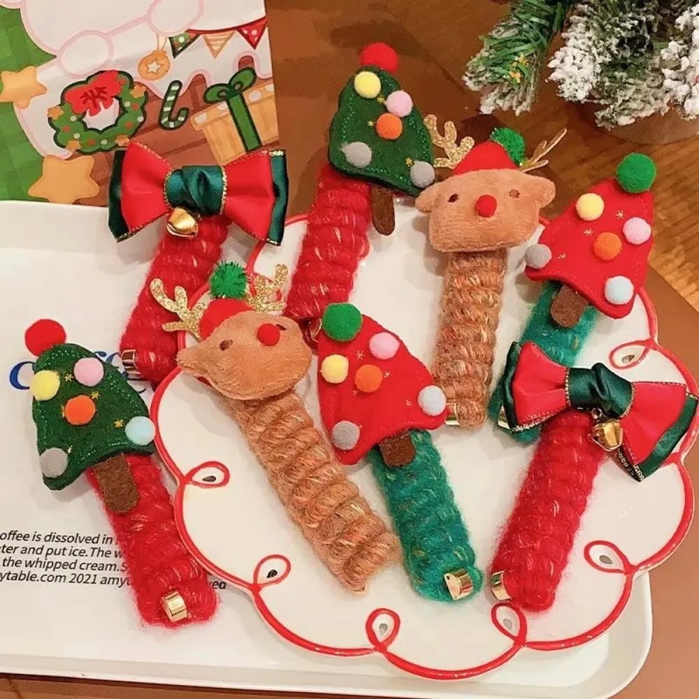 Acabado brillante del lazo navideño