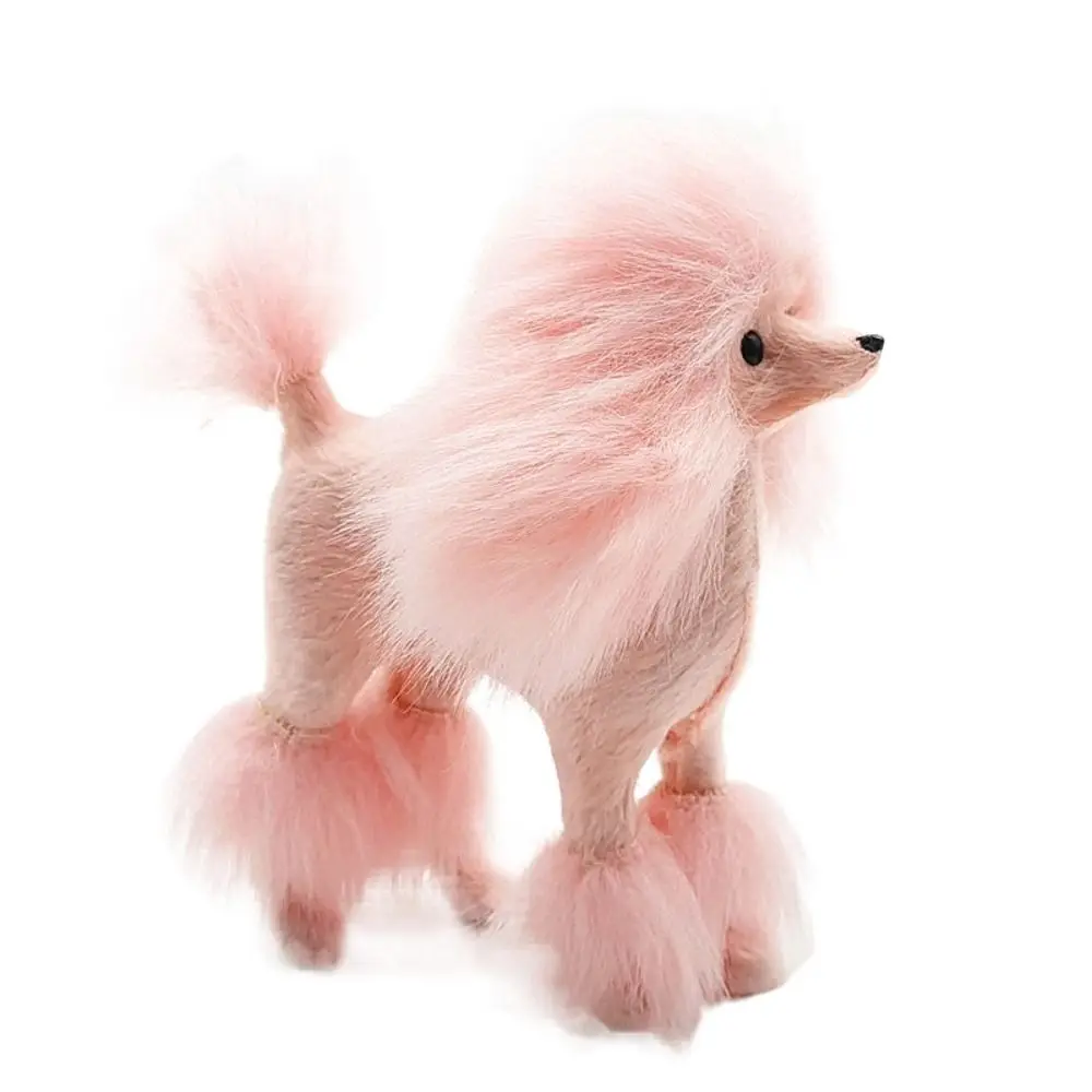 Simulación de perro tipo caniche para ambientes decorativos