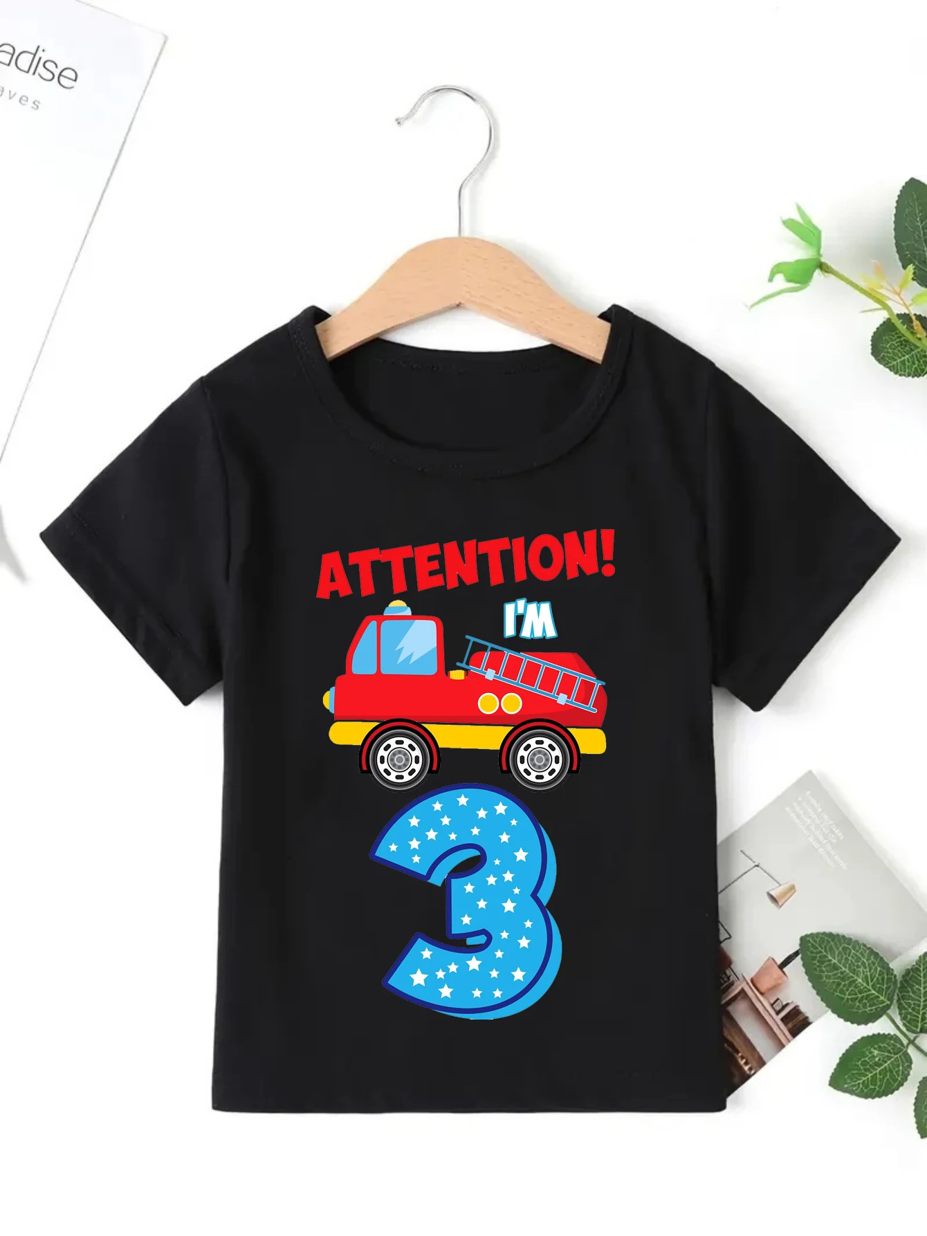 Camiseta de bomberos para niños con estampado de camión - imagen 4