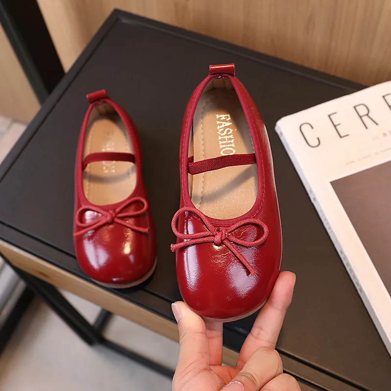 Pinglefu Zapatos de invierno de cuero para niña – Antideslizantes
