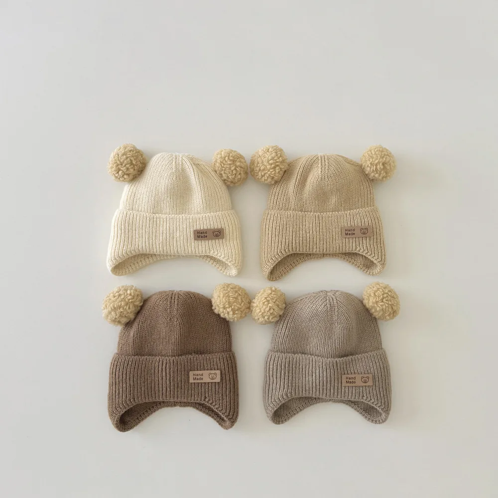 Gorro cálido con orejeras para bebés