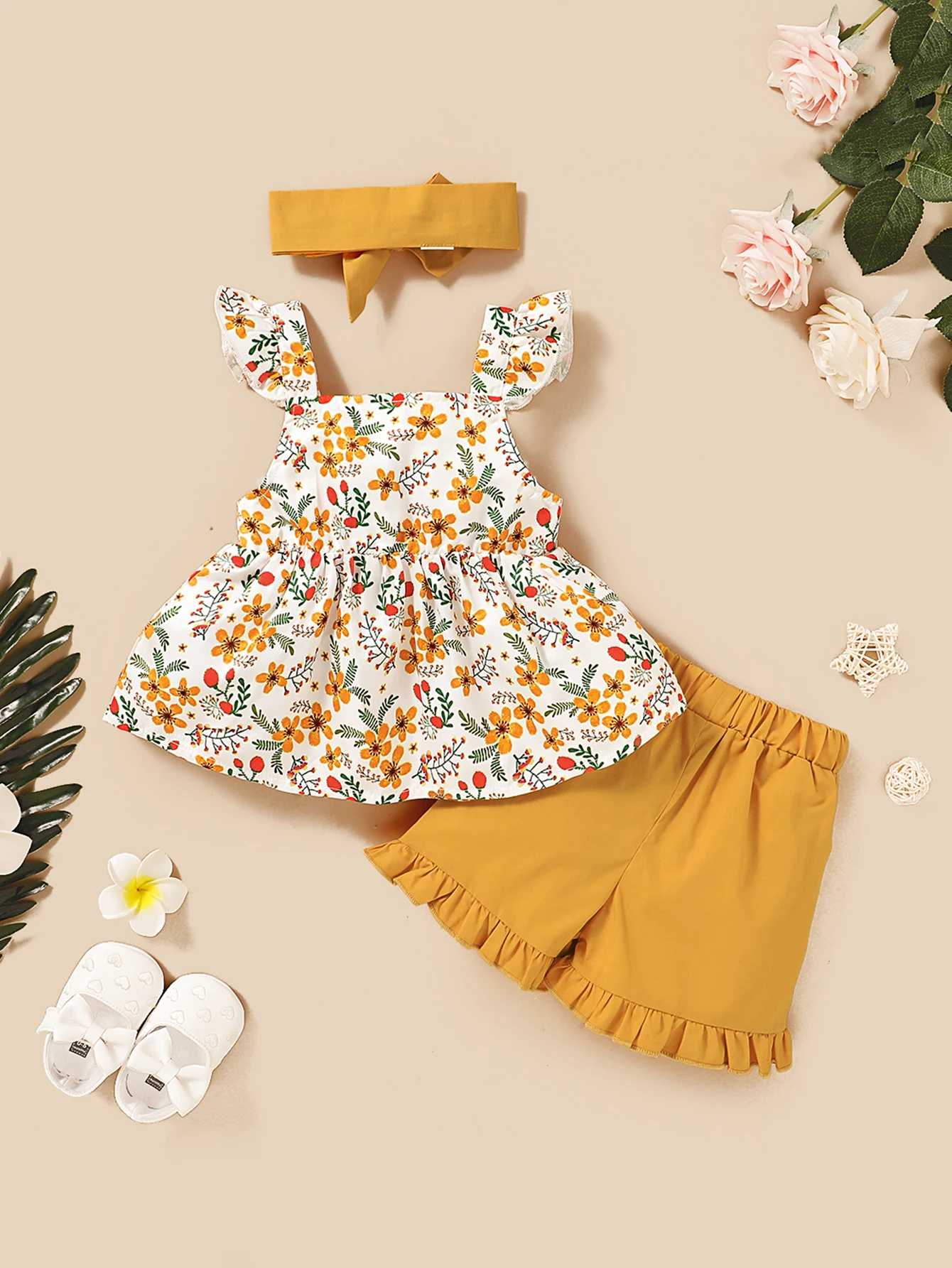 Conjunto bebé niña top tirantes floral y pantalón corto - imagen 4