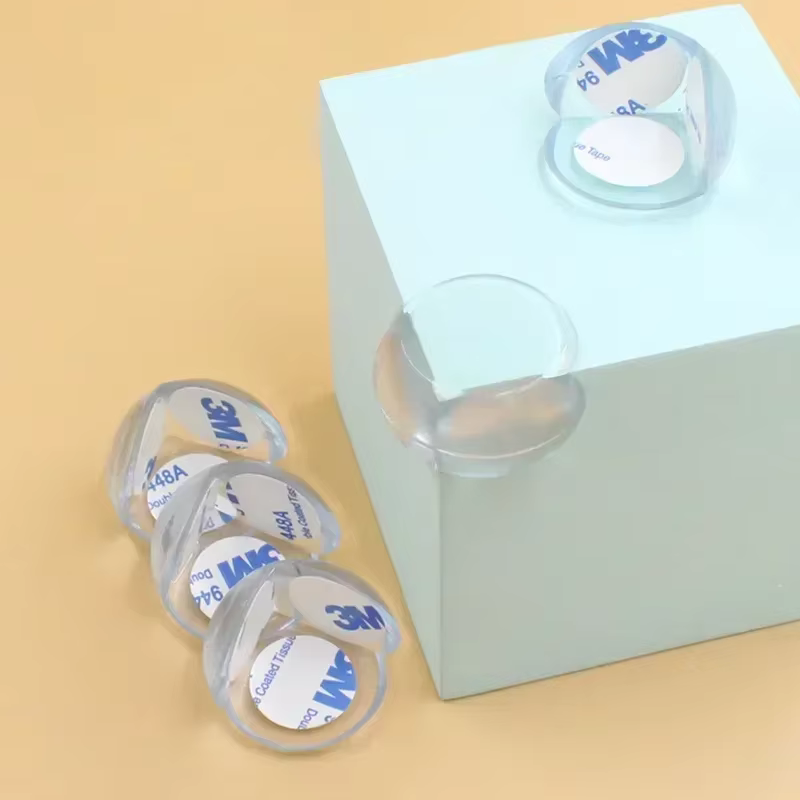 Protector de esquinas de silicona para mesas — seguridad para bebés