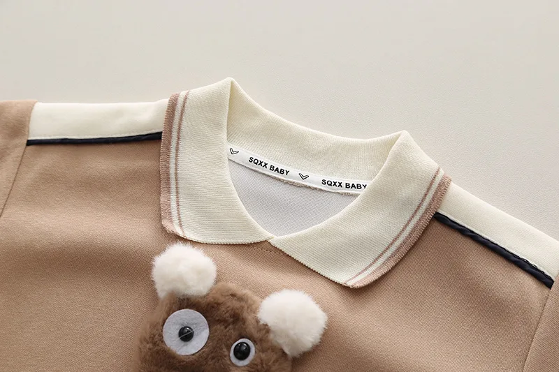 Detalle de conjunto infantil