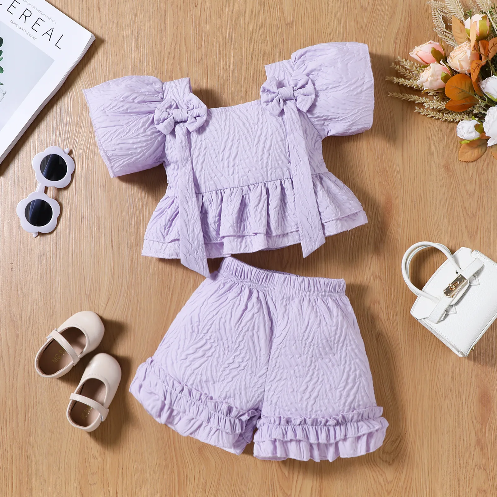 Conjunto de verano niñas – Camiseta algodón y pantalón corto con lazo