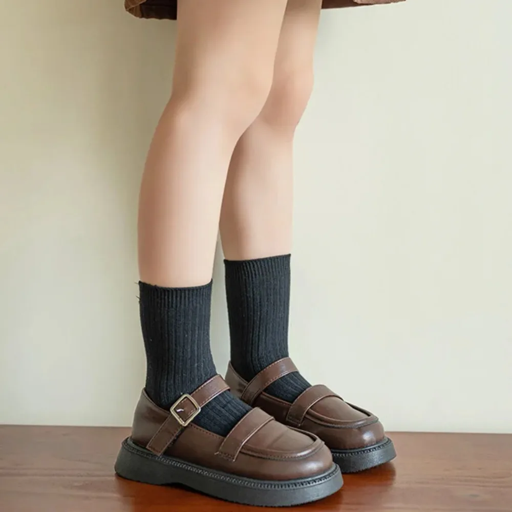 Calcetines altos de algodón marrón chocolate para niños – doble costura