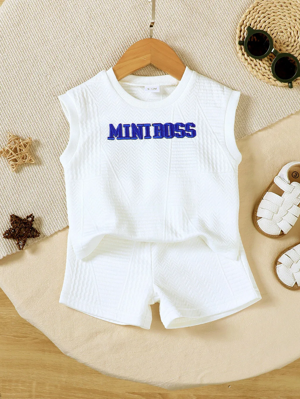 Conjunto completo con pantalones cortos a juego