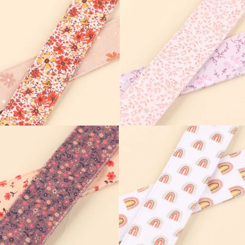 Chupete con clip de madera para bebé – Cadena floral sin BPA - imagen 3