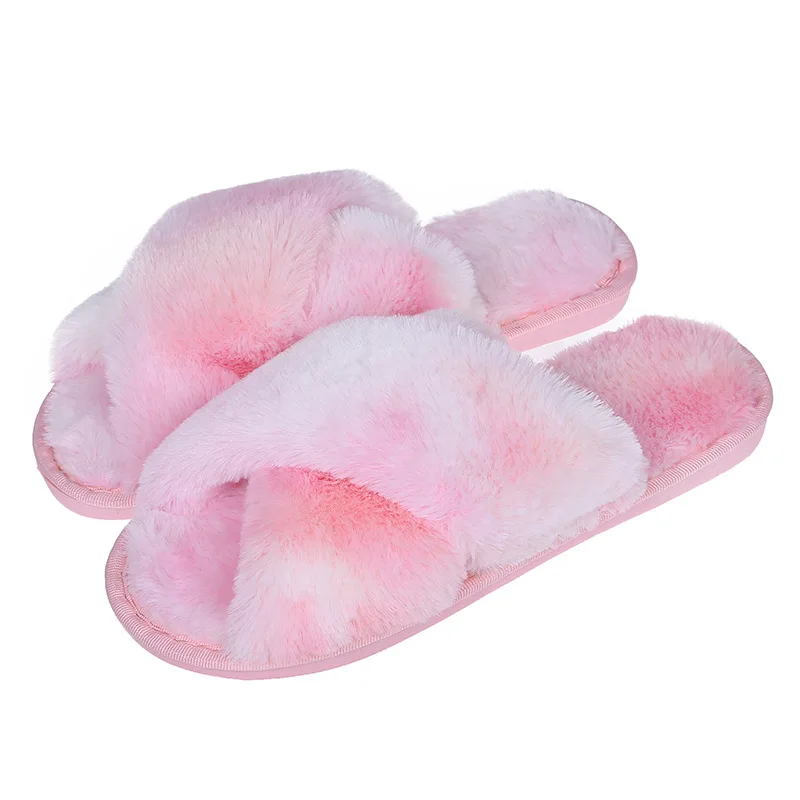 Pantuflas cruzadas con patrón arcoíris