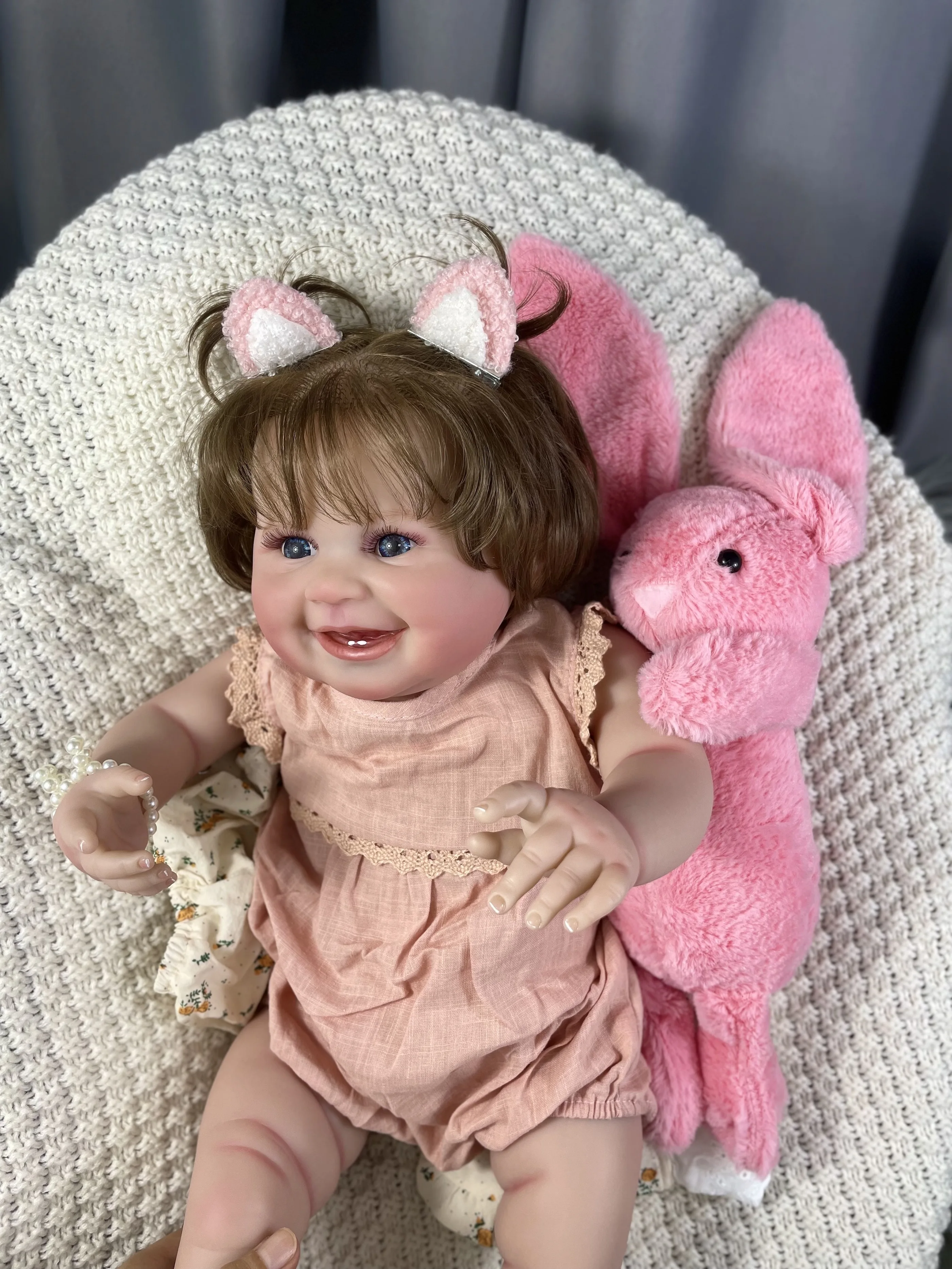 Muñeca reborn Juliana con pelo enraizado y piel realista - imagen 3