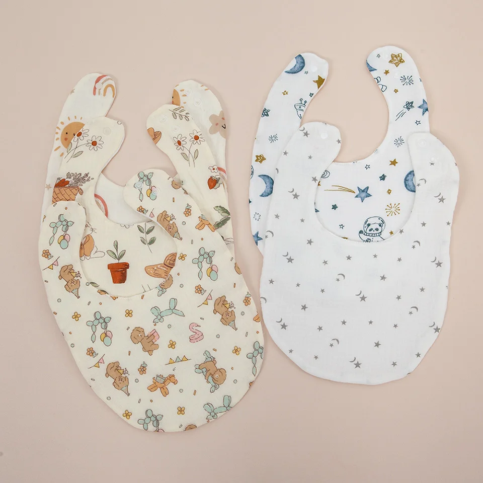 Baberos de bebé de gasa estampada