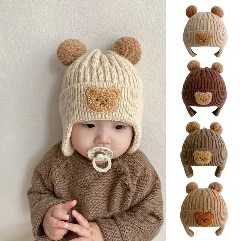 Gorro de punto con orejeras para bebé – Invierno