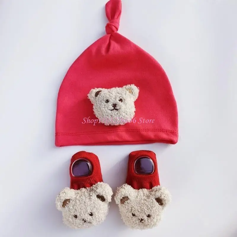 Gorro y calcetines para recién nacido – Oso de peluche suave - imagen 5