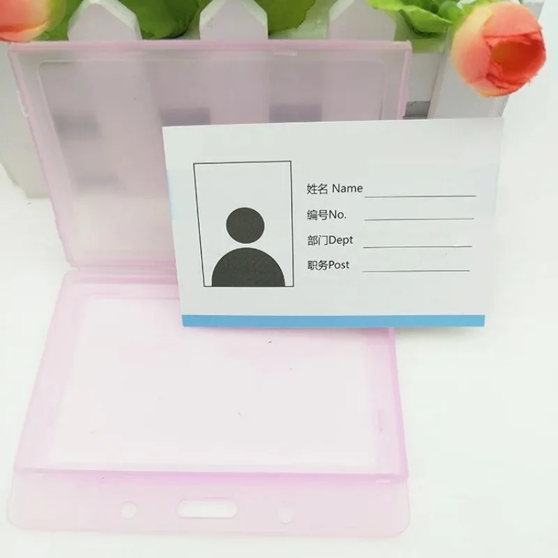 Acceso rápido a tarjeta con funda retráctil